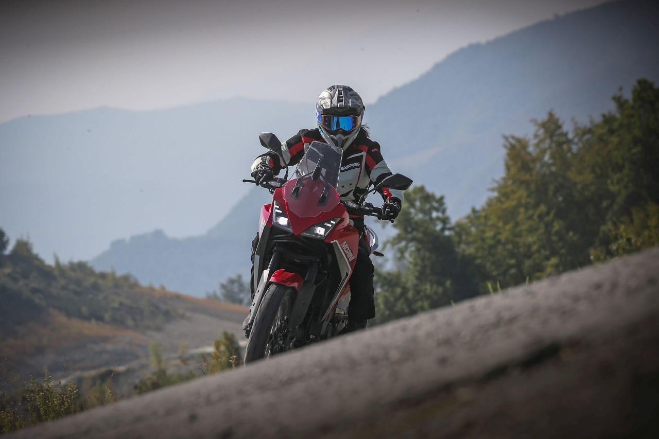 Moto Morini X-Cape: punto di FUGA